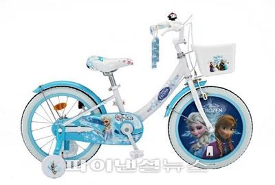 인기 애니메이션 겨울왕국 캐릭터를 적용한 아동용 자전거