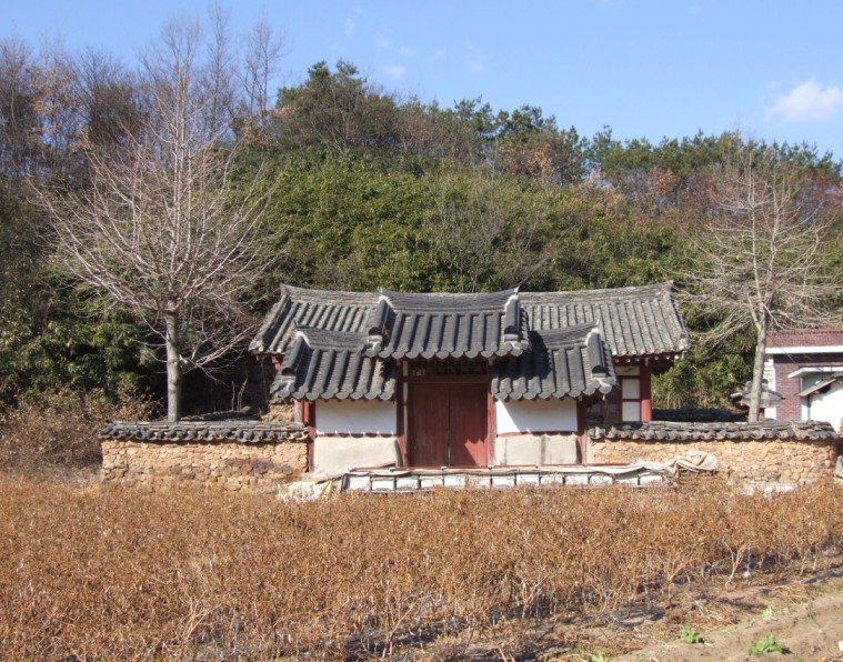 한천재 원경