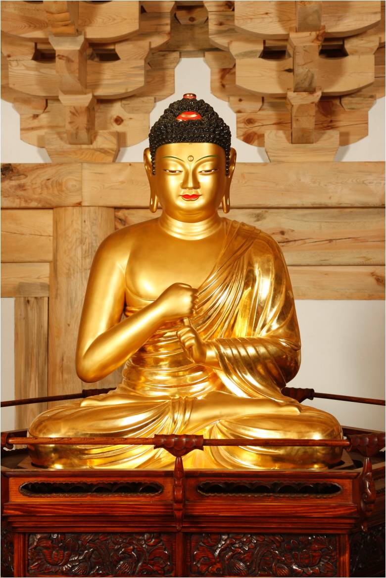 대적광전 목조비로자나불좌상
