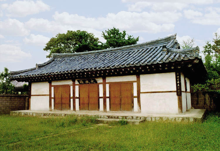 강양향교(대성전)