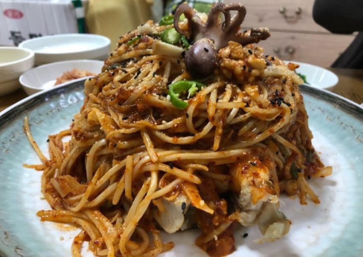 상세 컷