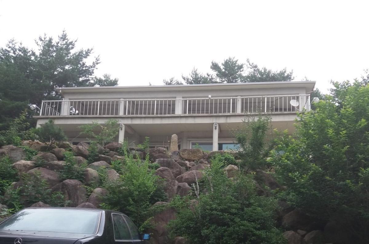 허굴산장