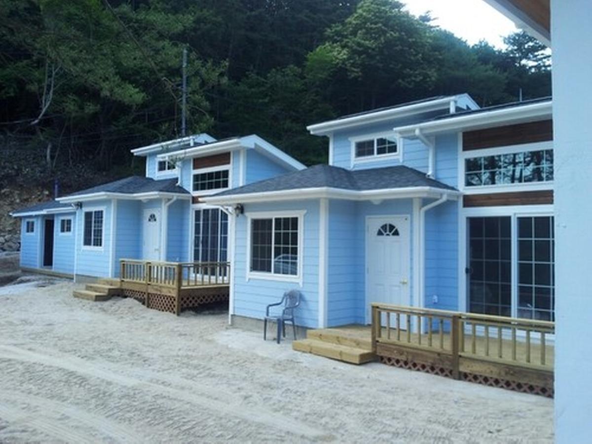 머뭄펜션&오토캠핑장
