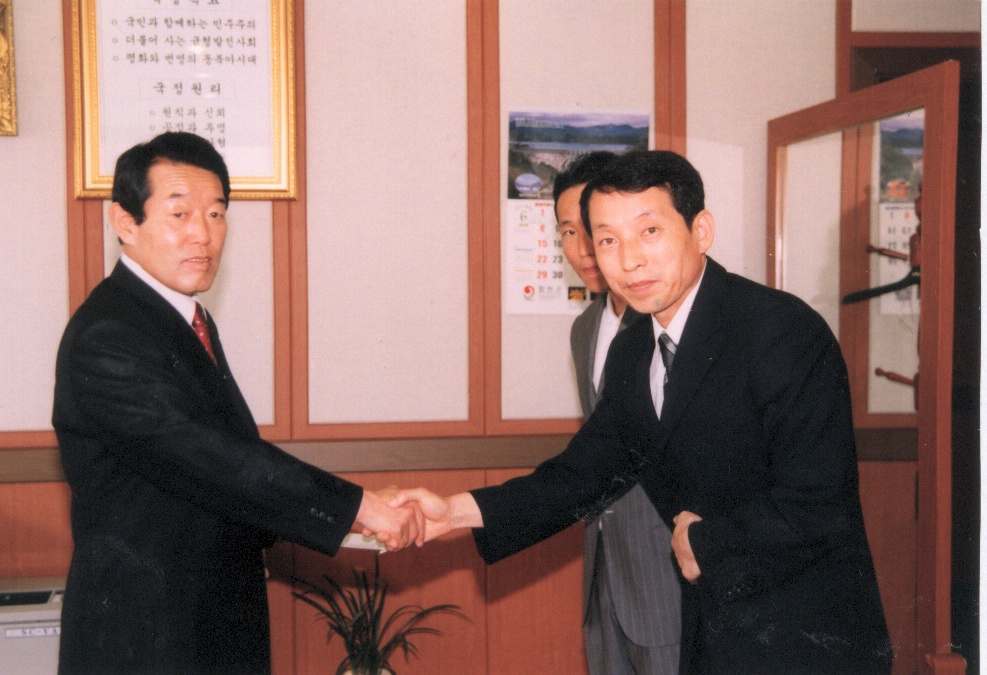 합천군보15(예비)불우노인돕기성금전달