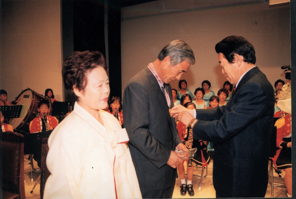 군보4정정웅시상