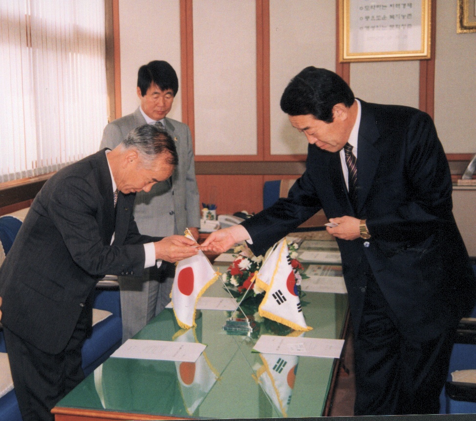 합천타카세정부정장합천군방문