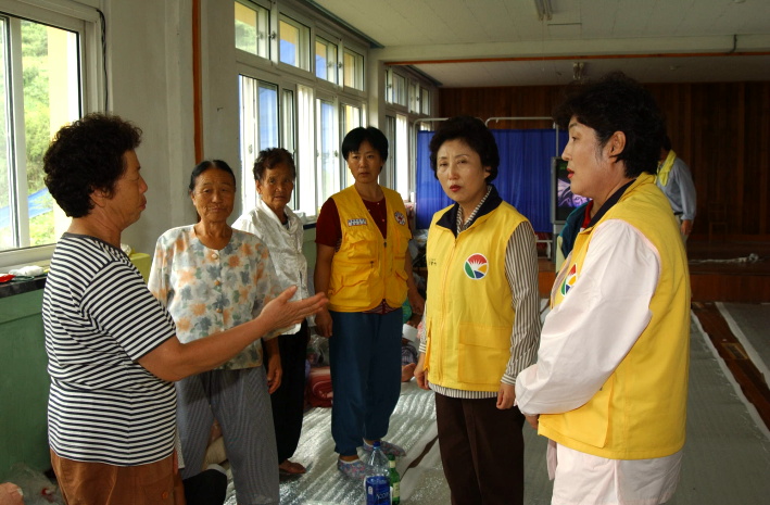 도지사사모님위문