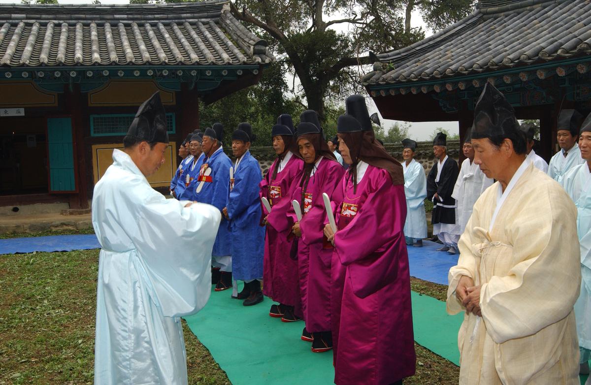 공부자탄강2556년추기석정