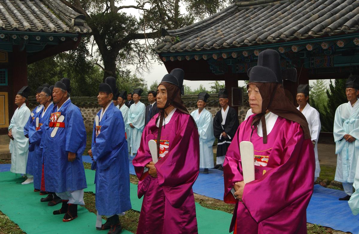 공부자탄강2556년추기석정