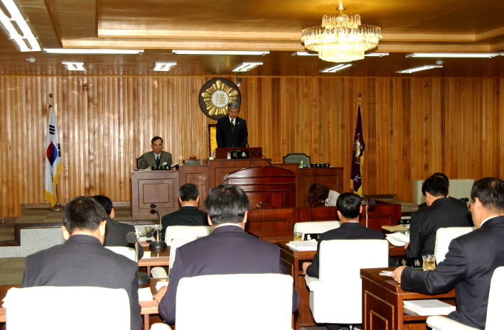 HC합천의회정기회부으장인사