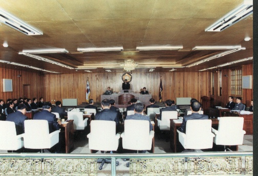 의회부의장인사