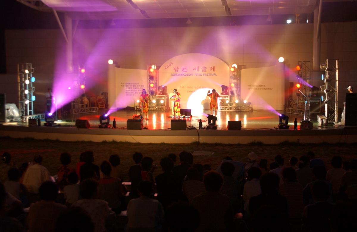 2005예술제전야제2