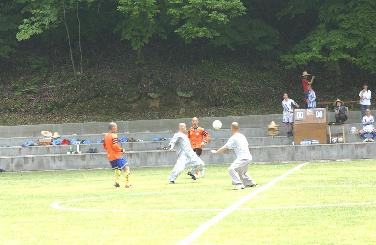 2004년 단오절스님축구(1)6