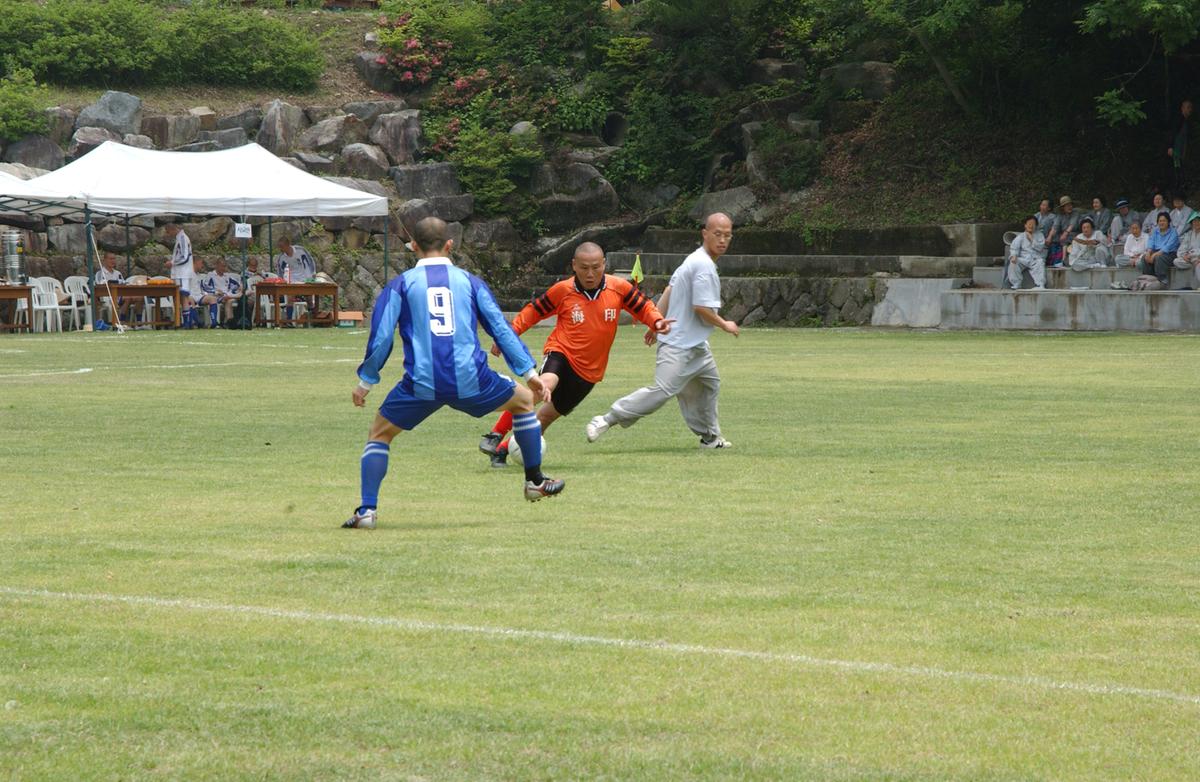 2004년 단오절스님축구(1)9
