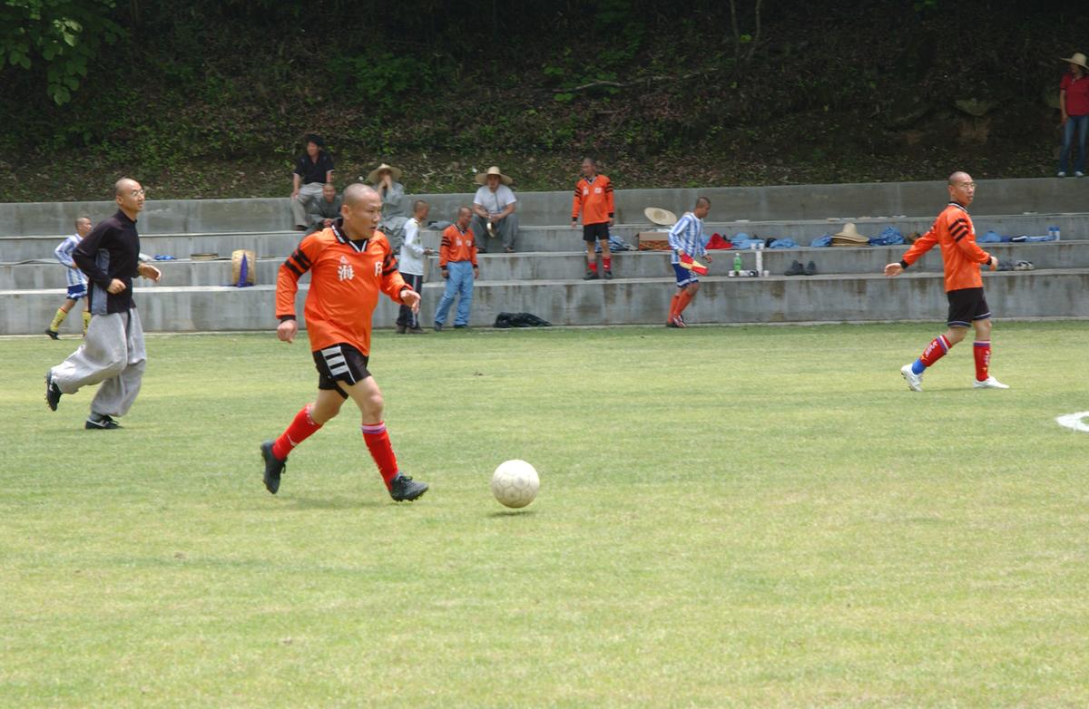 2004년 단오절스님축구(1)17