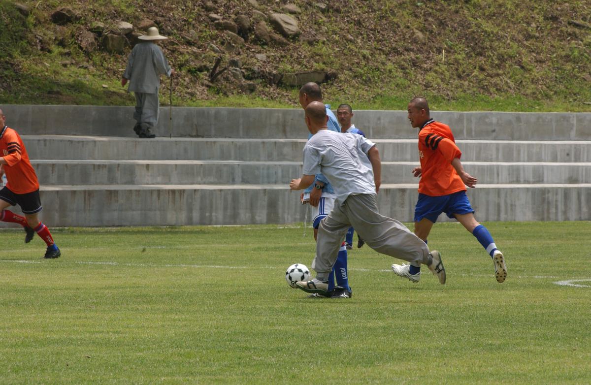 2004년 단오절스님축구(2)15