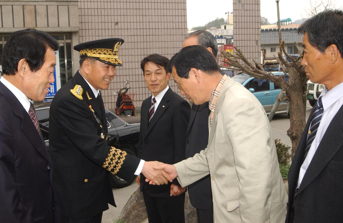 20050409 제2군사령관 환영-2