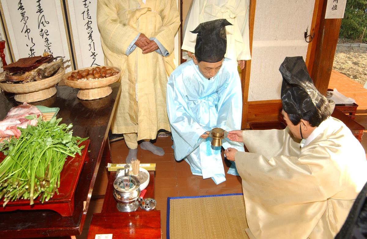 2005 초계추연선생님 석채제례