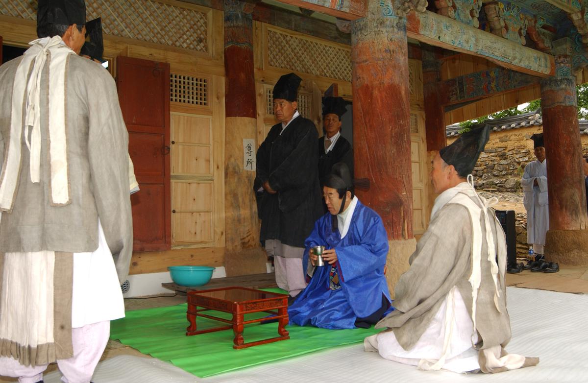 2005삼가향교제레
