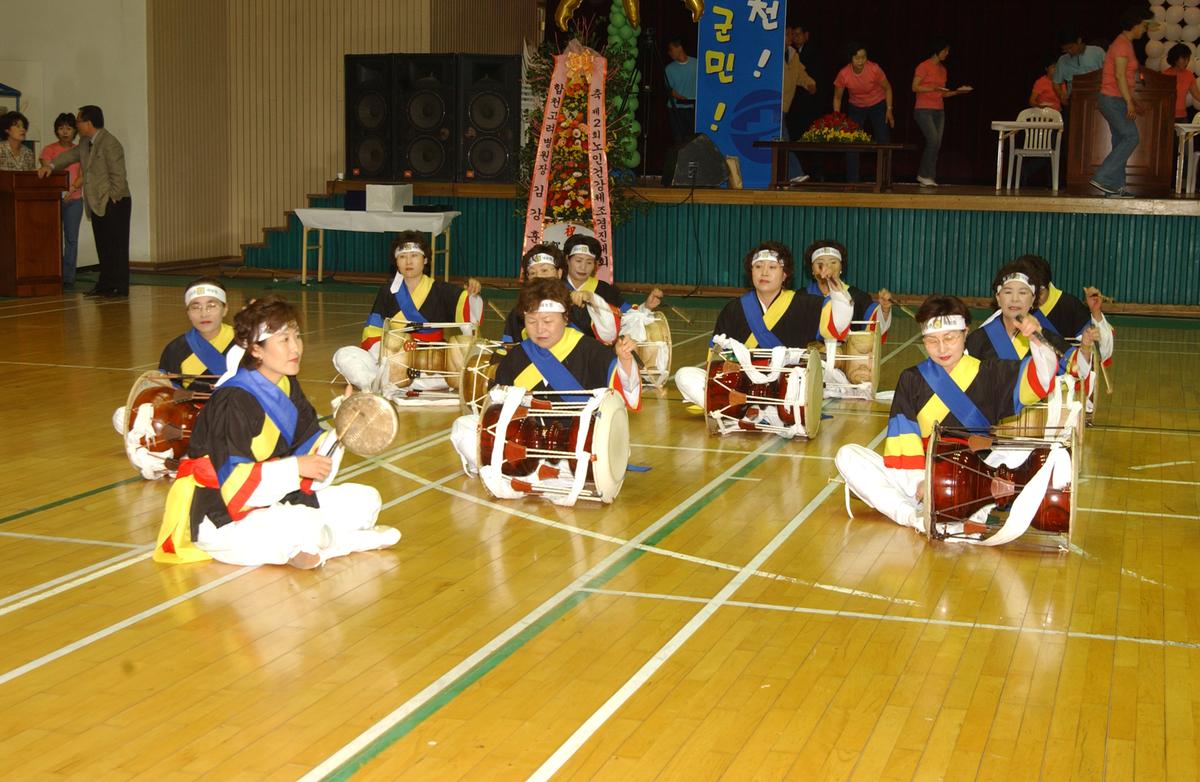 2005노인체조-2