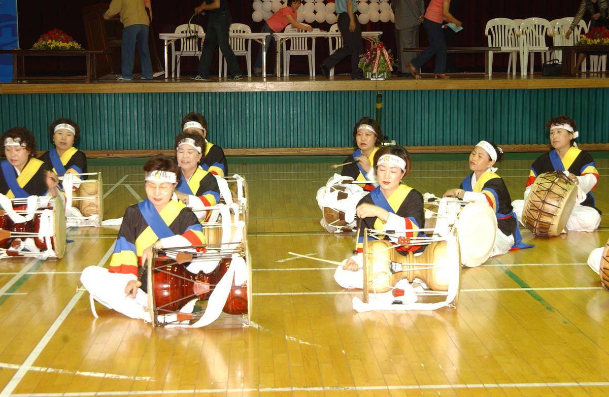 2005노인체조-2