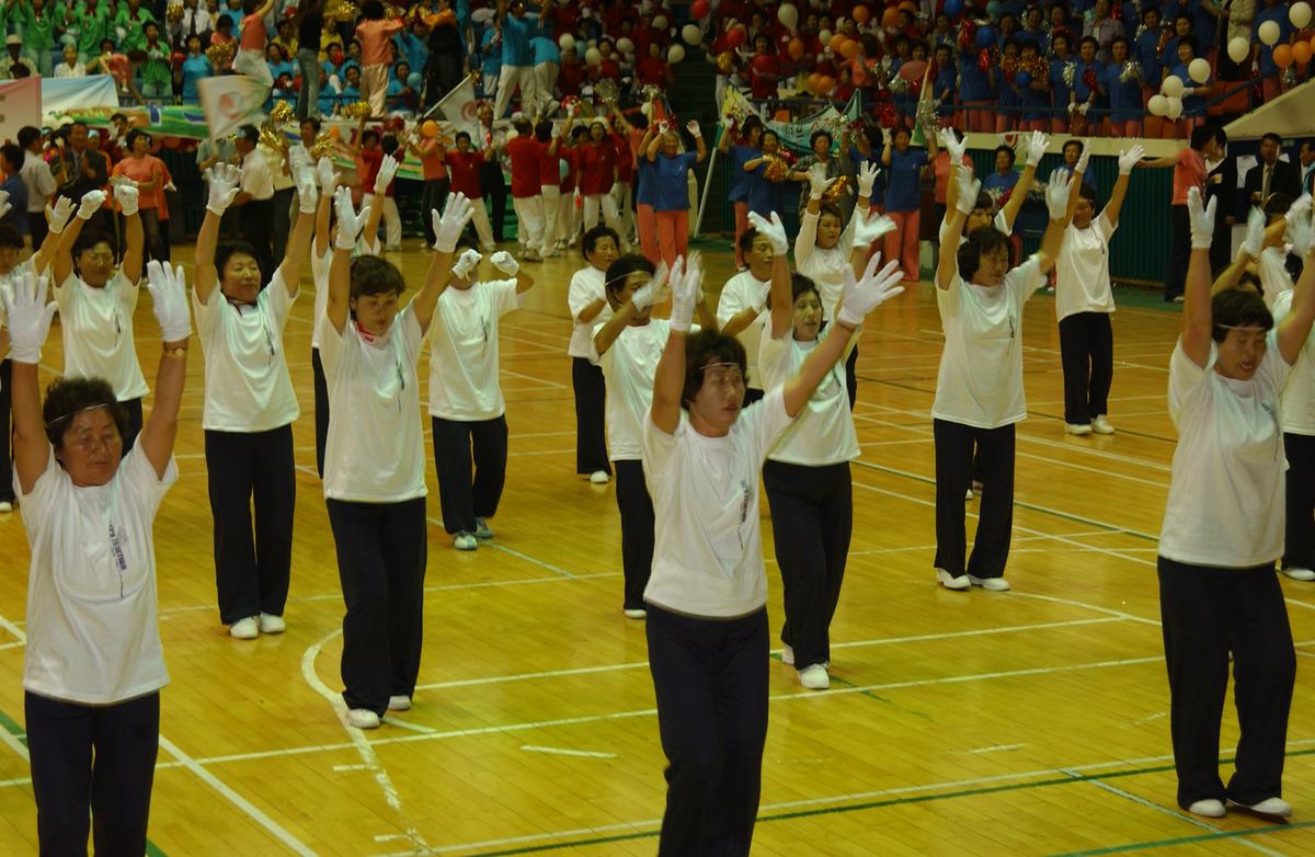 2005노인체조-3