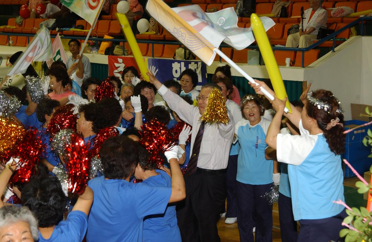 2005노인체조-5