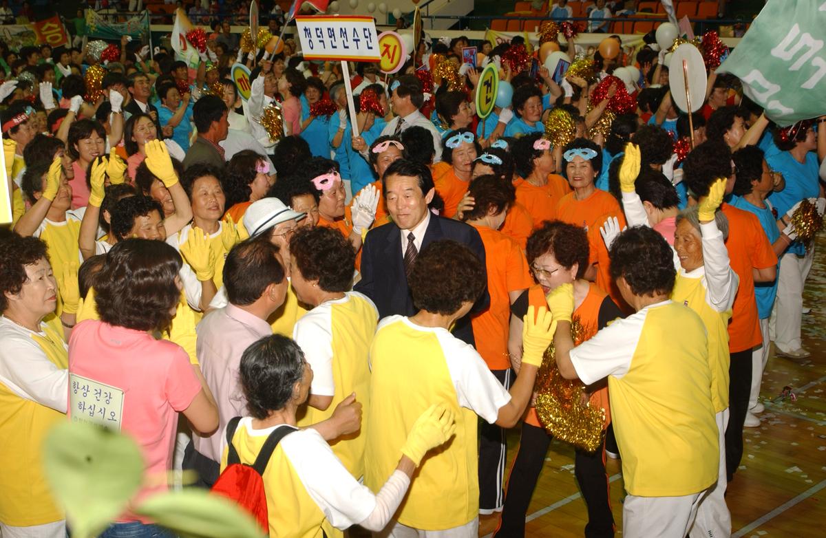 2005노인체조-6