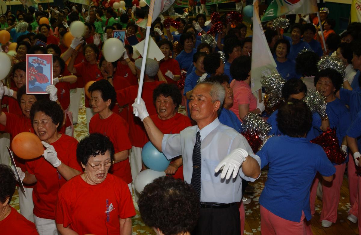 2005노인체조-6