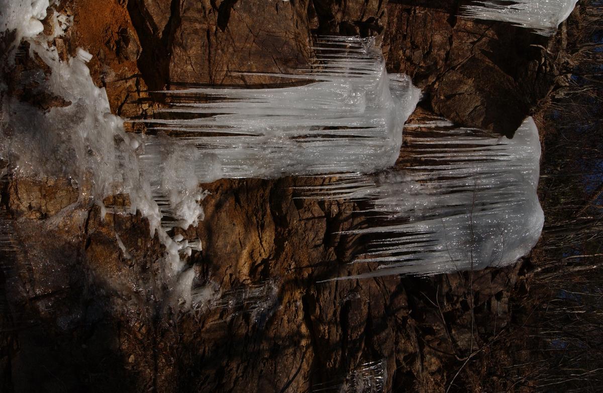 해인사 고드름2