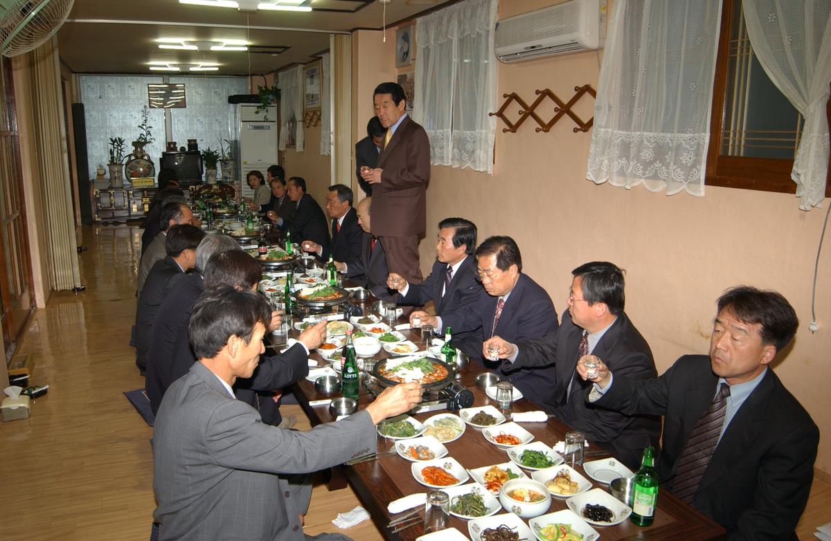 향우초청만찬 및 영화세트장7
