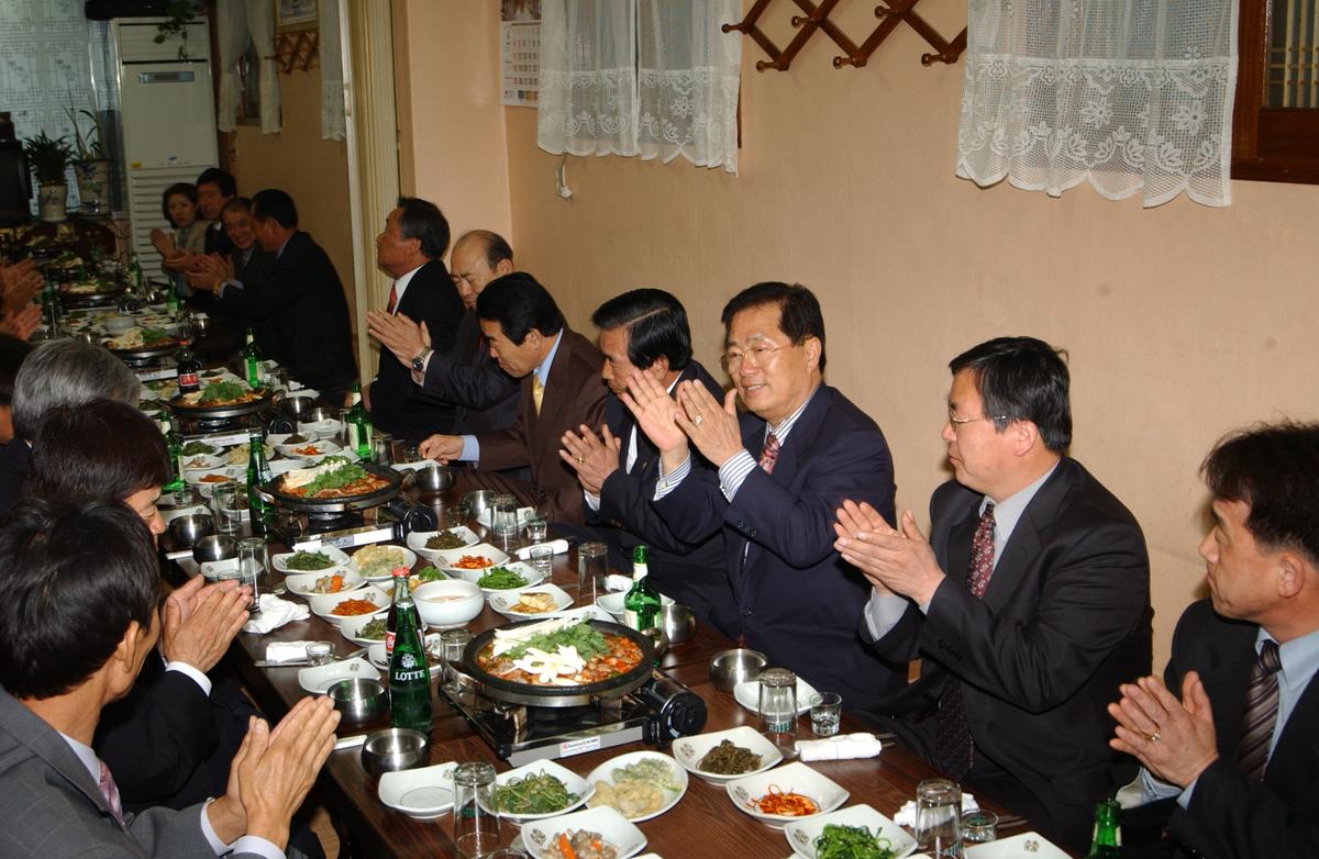 향우초청만찬 및 영화세트장9