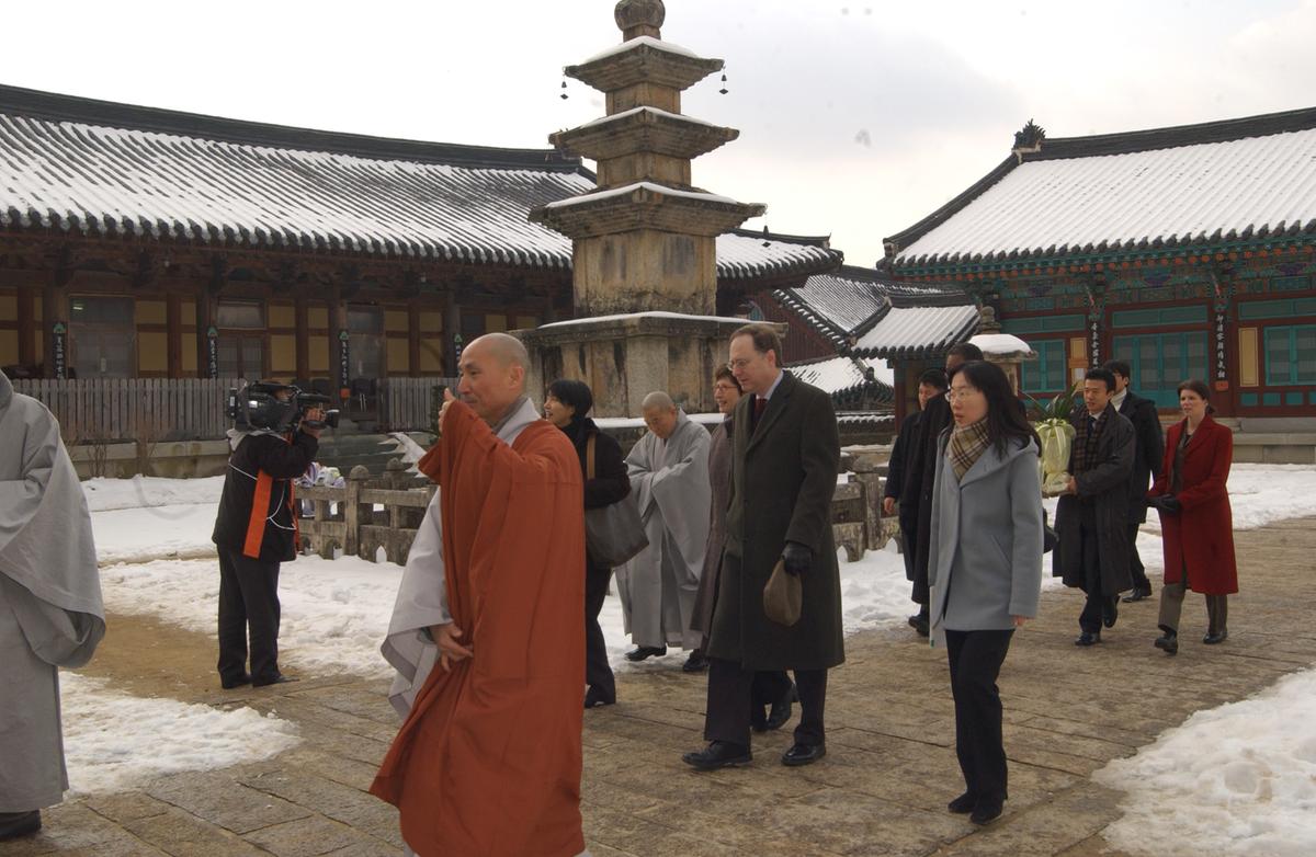 2006주미대사해인사방문-2