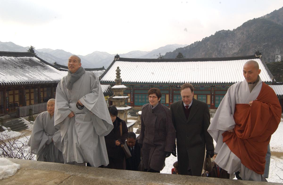 2006주미대사해인사방문-2
