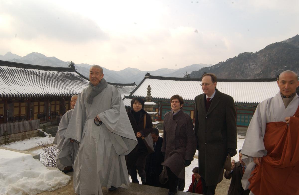 2006주미대사해인사방문-2