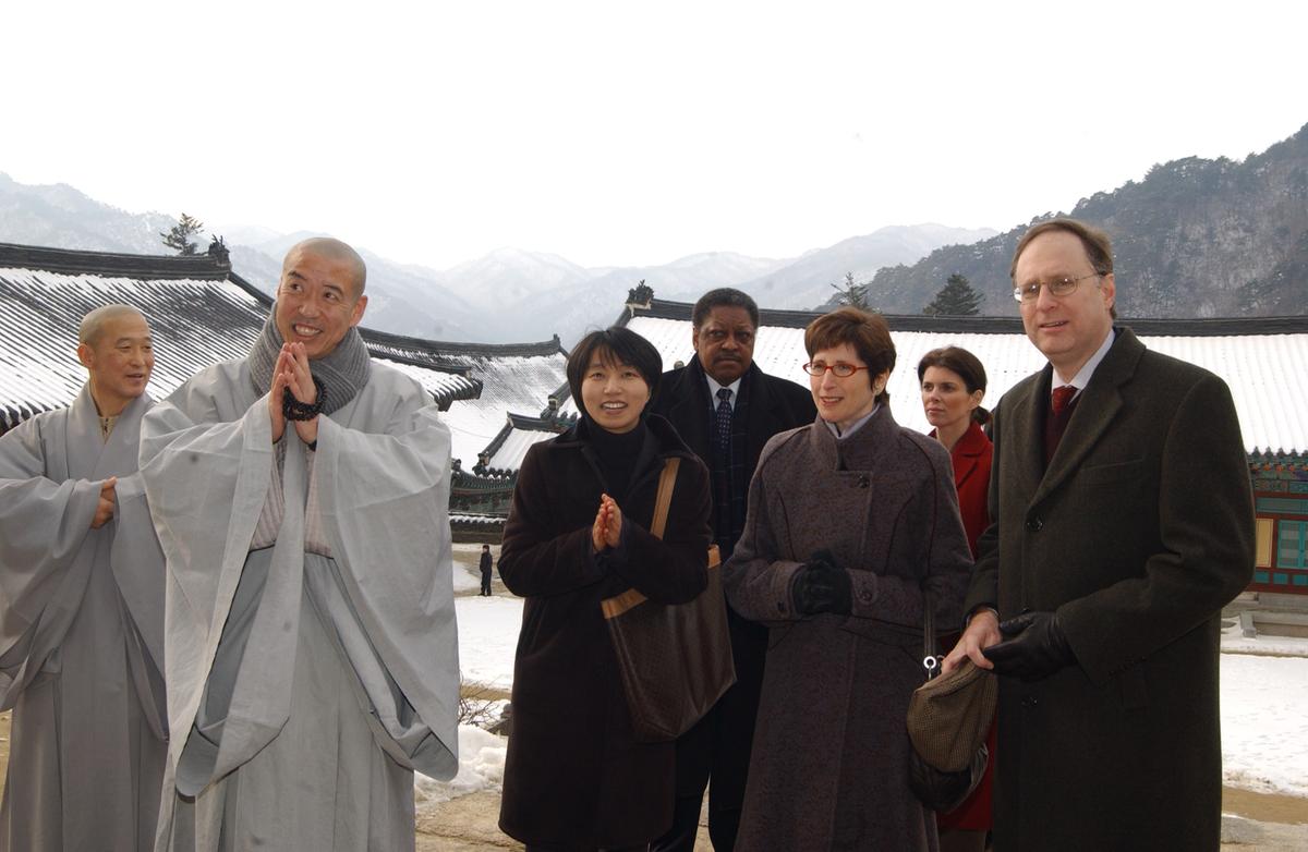 2006주미대사해인사방문-2