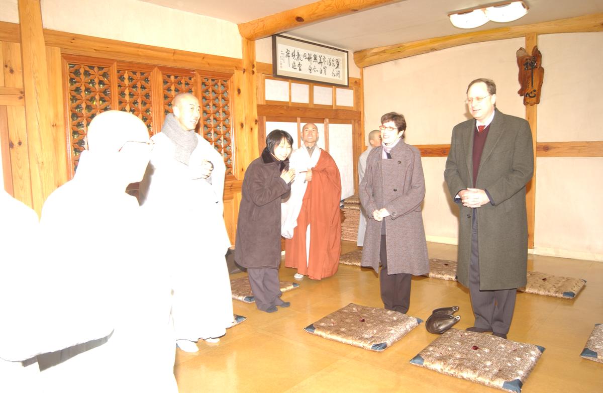 2006주미대사해인사방문-2