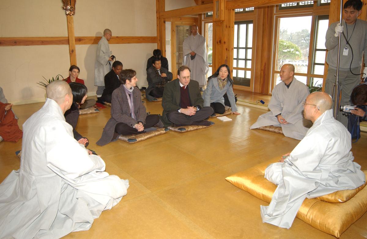 2006주미대사해인사방문-3
