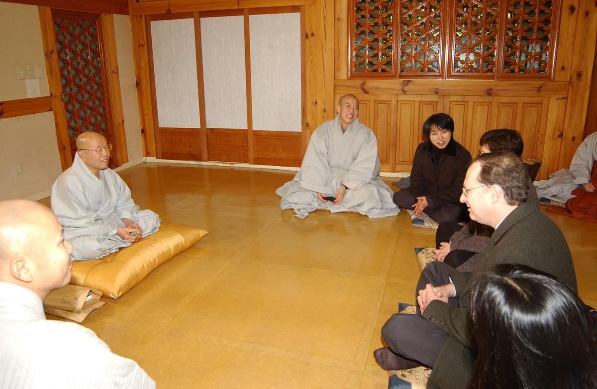 2006주미대사해인사방문-3