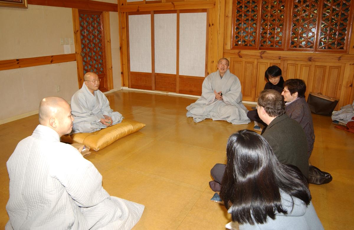 2006주미대사해인사방문-3