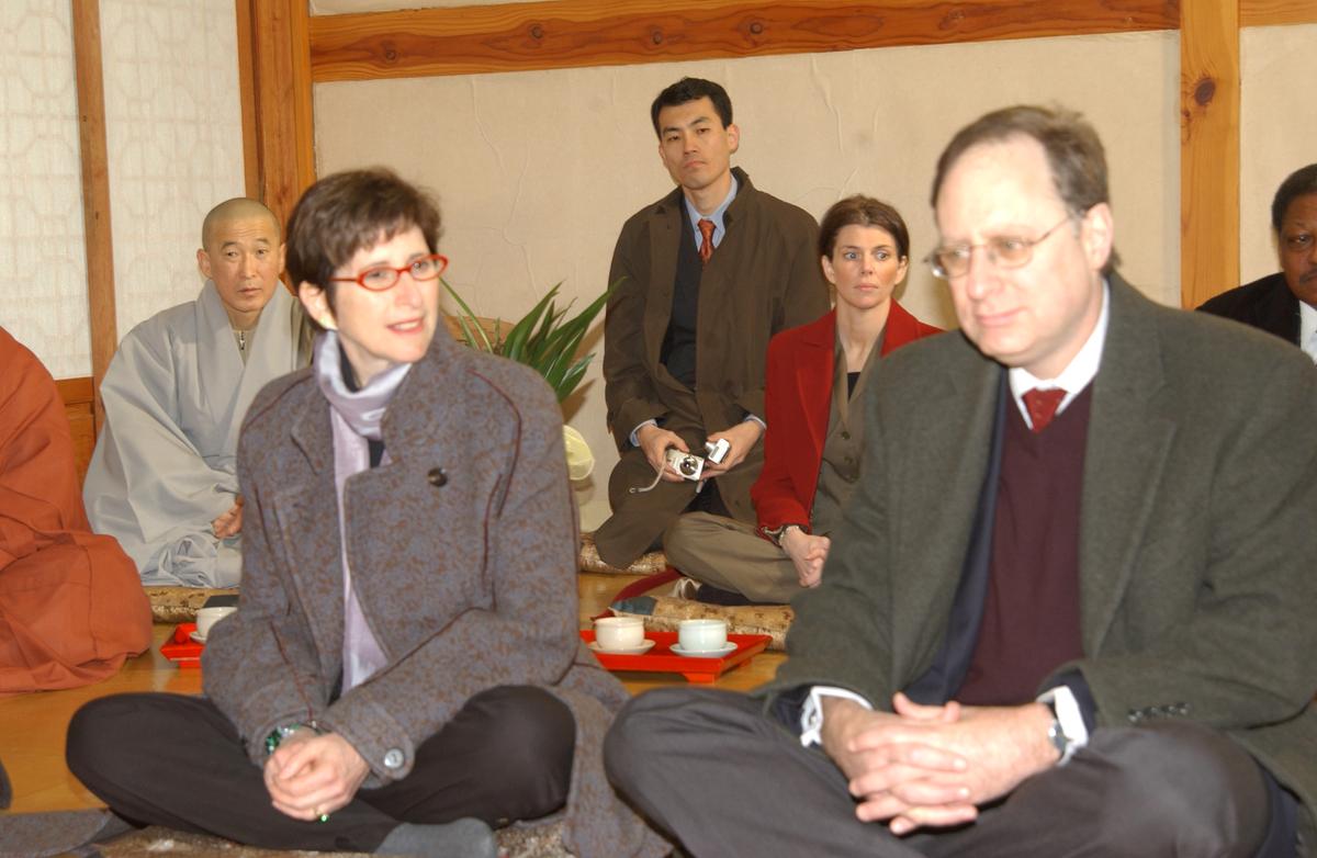 2006주미대사해인사방문-3