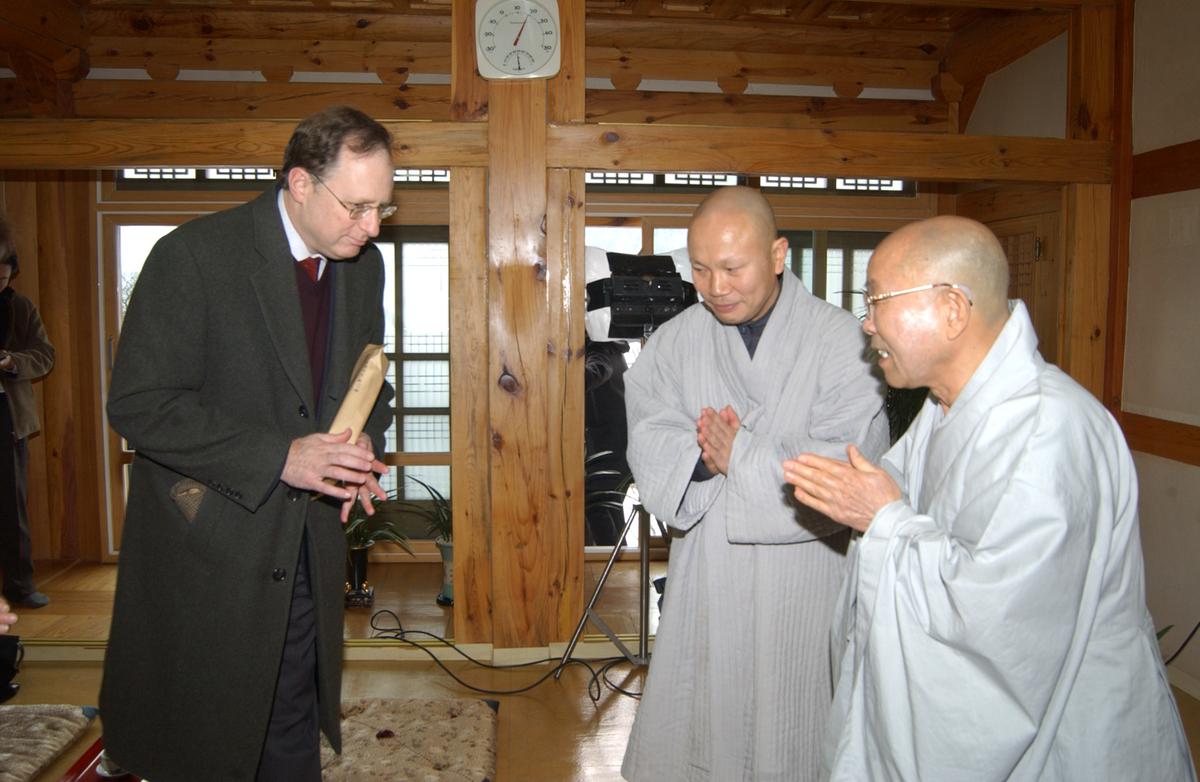 2006주미대사해인사방문-4