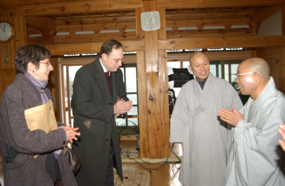 2006주미대사해인사방문-4