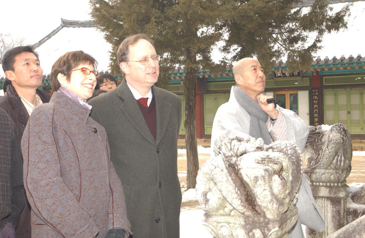 2006주미대사해인사방문-5