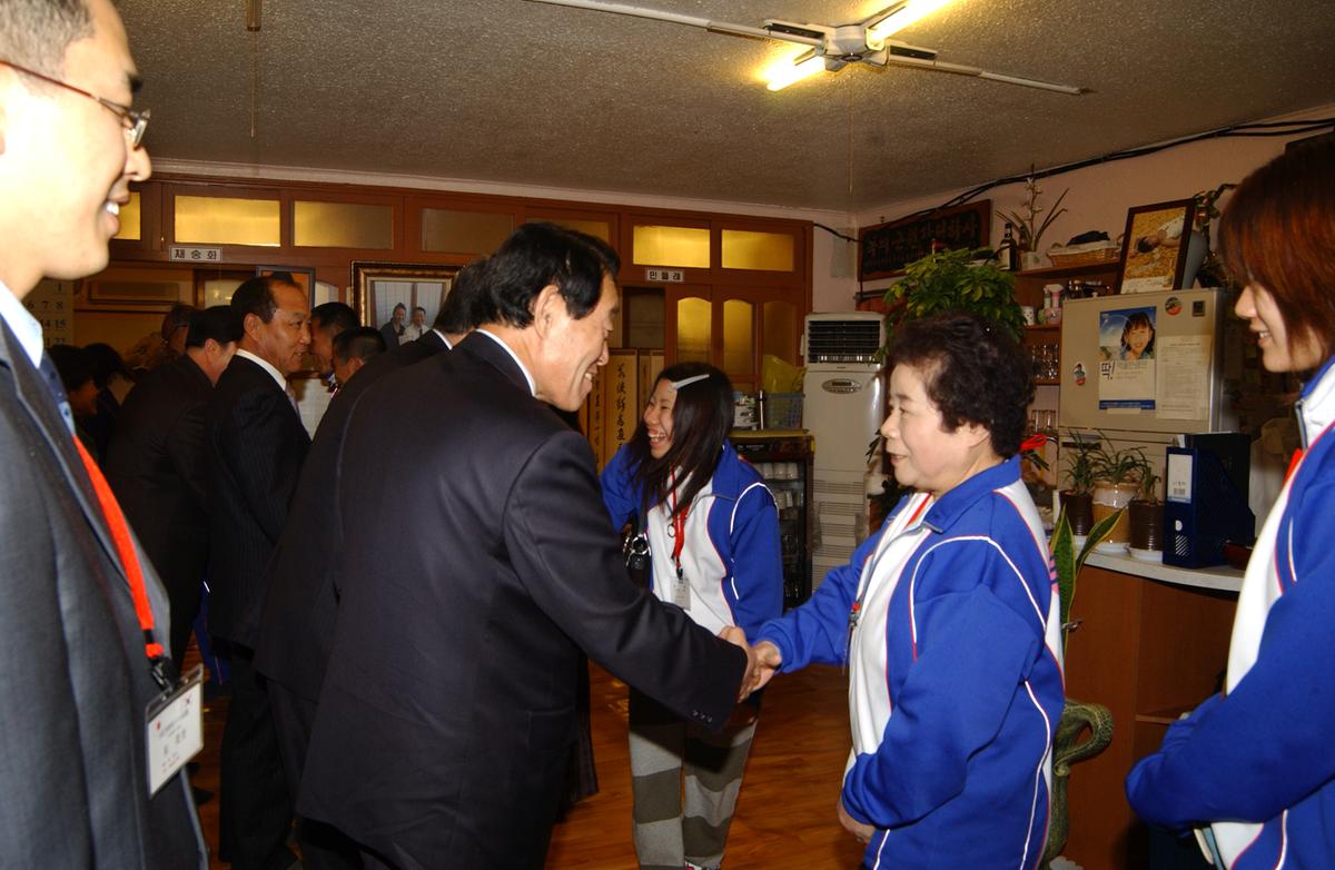 2006일본이토요시마라톤참가선수환영만찬-1