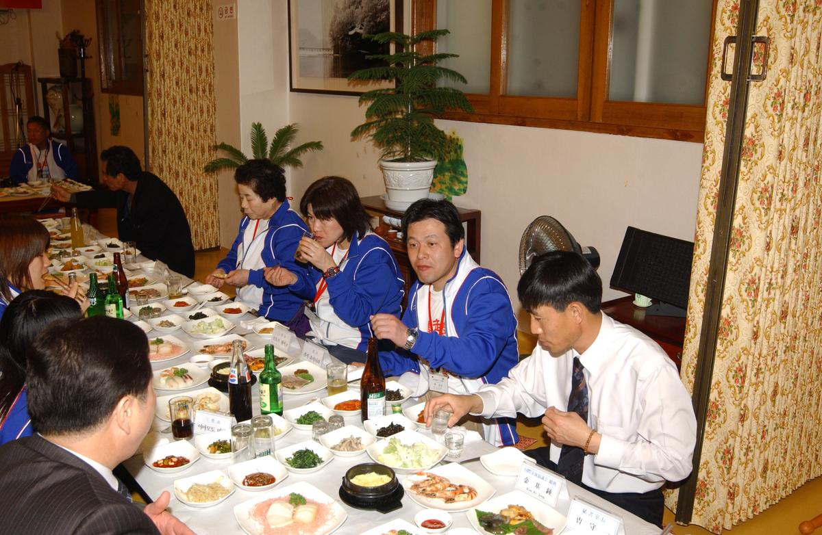 2006일본 이토요시마라톤참가선수환영만찬-3