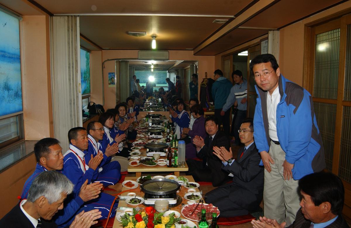 2006일본이토요시 마라톤참가 부군수환영만찬-1