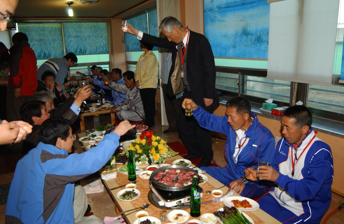 2006일본이토요시 마라톤참가 부군수환영만찬-1
