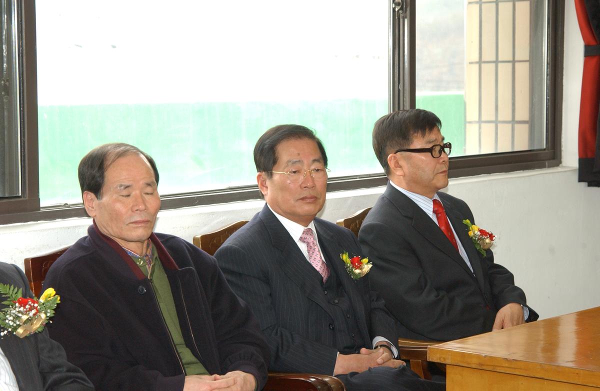 2006재부장학금전달-2