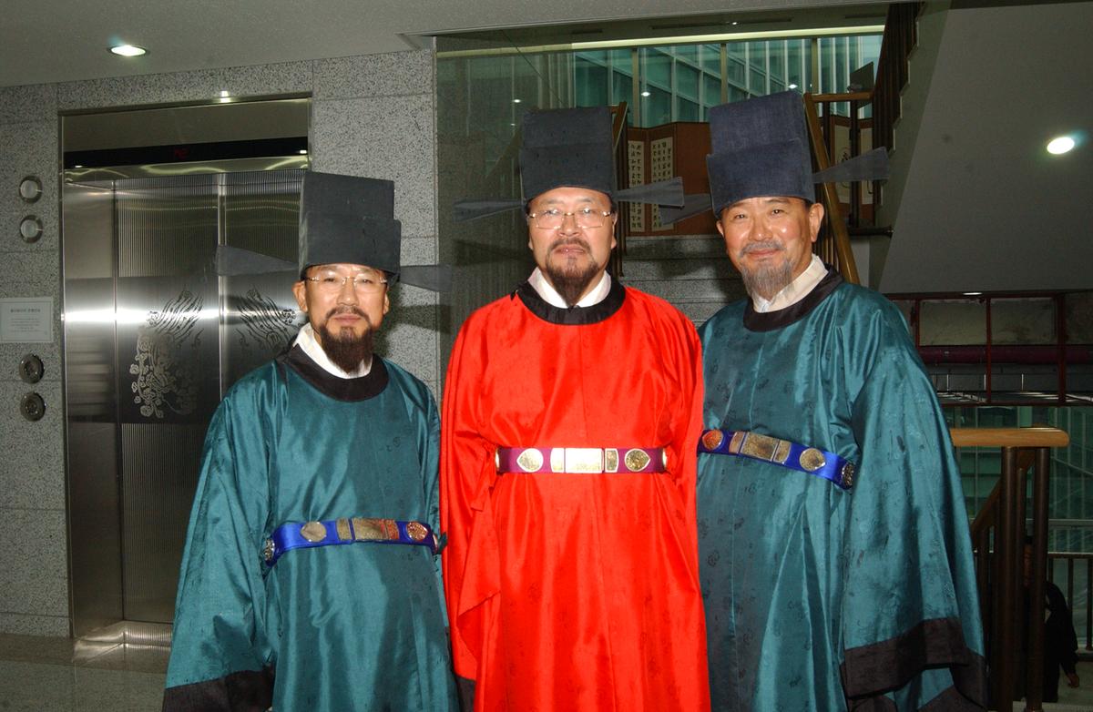 서울이윤재현